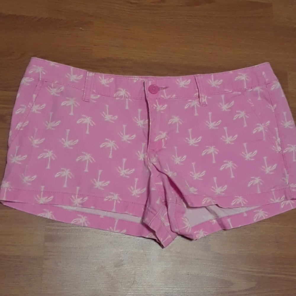 Palm tree shorts